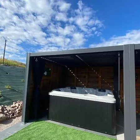 Nyaraló Le Du Bonheur Avec Jacuzzi Privatif Urimenil