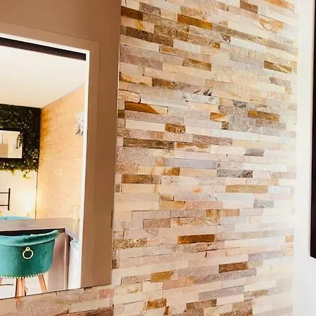 Nyaraló Le Du Bonheur Avec Jacuzzi Privatif *