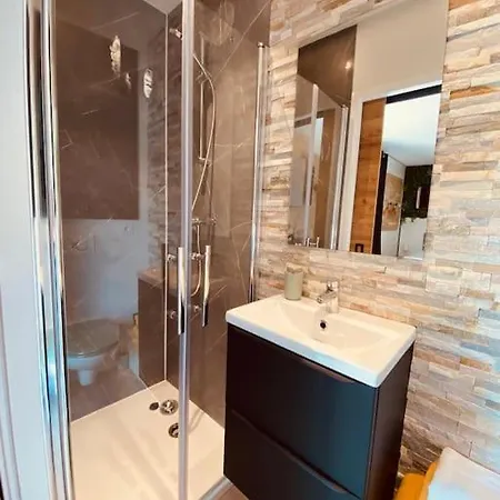 Nyaraló Le Du Bonheur Avec Jacuzzi Privatif