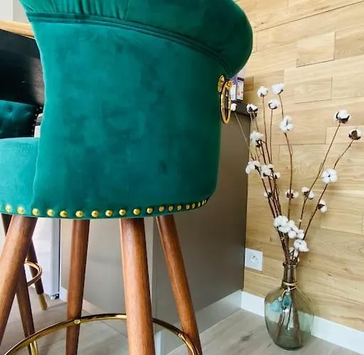 Le Du Bonheur Avec Jacuzzi Privatif Semesterbostad *